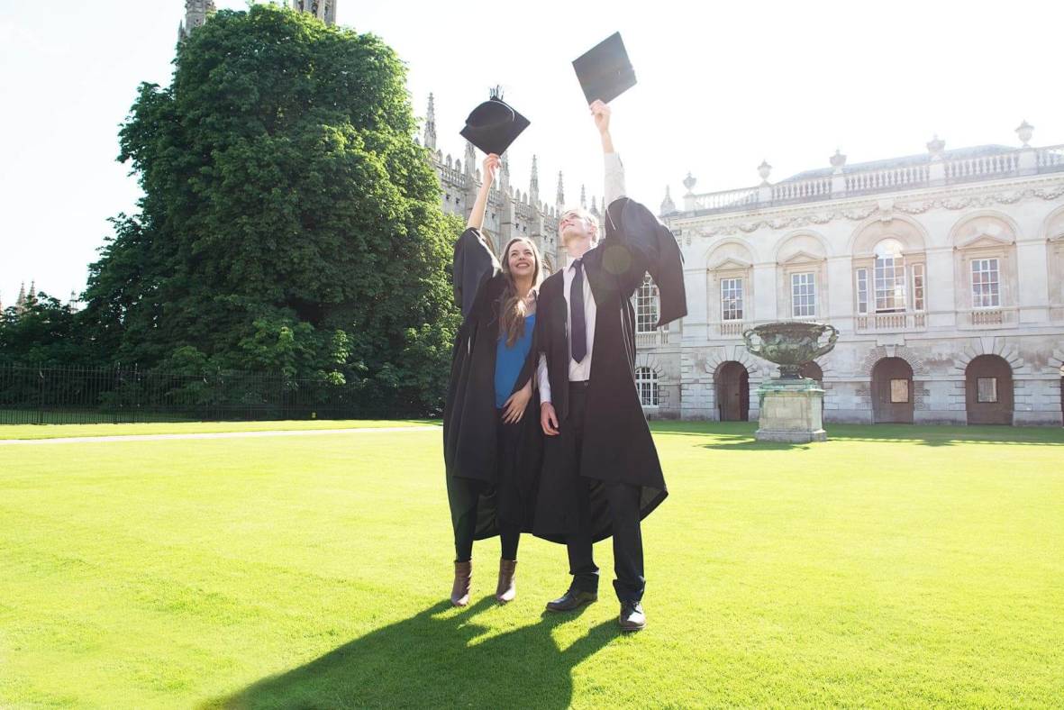 Degree clearance gown colours